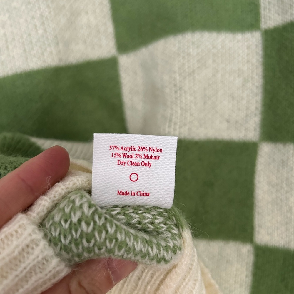 Lisa Says Gah Green and Cream Checkered Cardigan - Picture 4 of 4